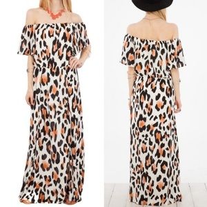 Like new Peach Love off shoulder dress